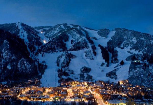 美国阿斯本滑雪公司扩建及进军亚洲市场