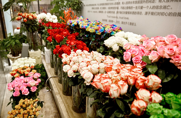 roseonly三周年 不忘初心陪你度过漫长岁月