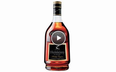 【视频】Chris Bangle 为轩尼诗Hennessy V.S.O.P干邑设计全新瓶身