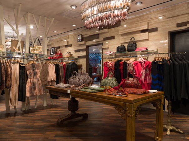 英国时尚品牌Ted Baker中国首家新店登录北京